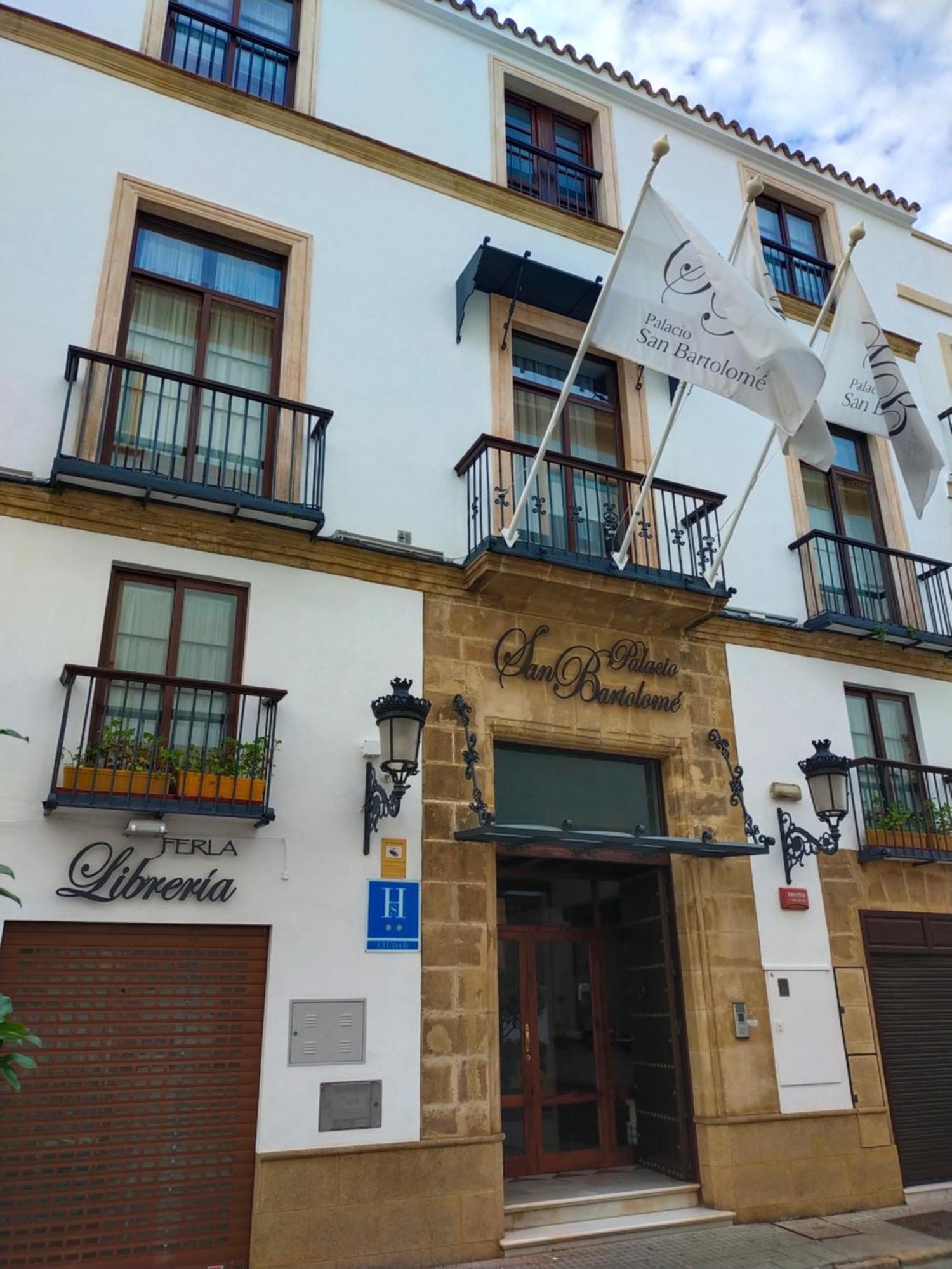 Hostal Palacio San Bartolome El Puerto de Santa María Exterior foto