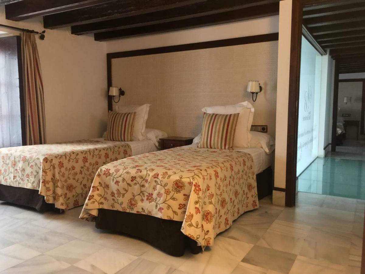Hostal Palacio San Bartolome El Puerto de Santa María Exterior foto
